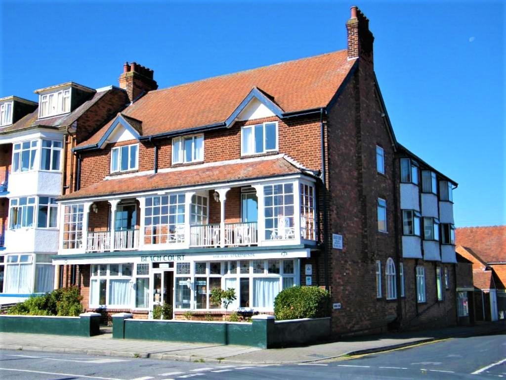 Beach Court Holiday Apartments Skegness Exterior foto